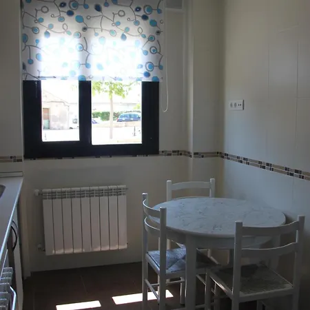 Apartment Alojamiento Losillas 2 Avila